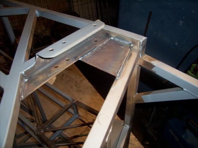 Rescued attachment Rear brackets2.jpg